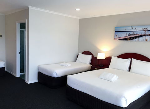 Hilton Motel - C Tourism 5