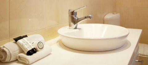 Hilton Motel - C Tourism 3
