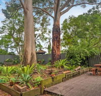 The Pines Bed  Breakfast - C Tourism