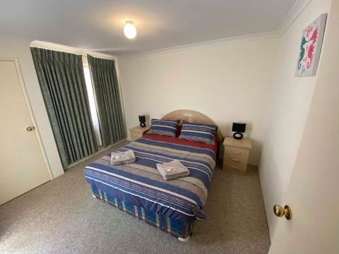 Port Bouvard Beach Holiday Home Mandurah - C Tourism 3