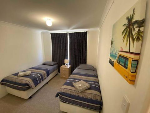 Port Bouvard Beach Holiday Home Mandurah - C Tourism 4