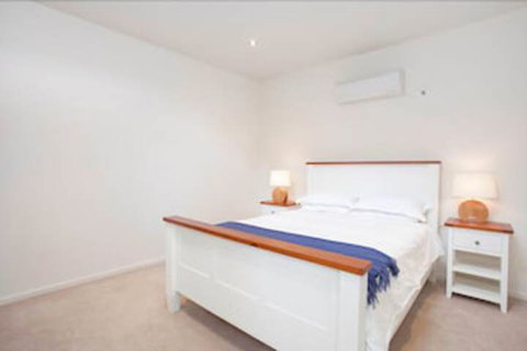 Four Kings Apartments - C Tourism 1