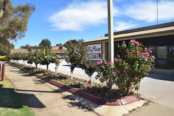Big River Motel - C Tourism 1