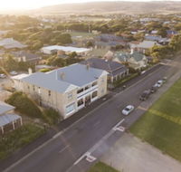 Port Elliot Beach House YHA Hostel - C Tourism
