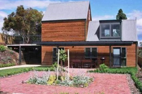 Red Brier Cottage Accommodation - C Tourism 3