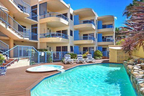 Coolum Baywatch Resort - C Tourism 5