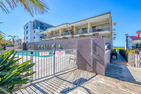 On The Beach Resort Bribie Island - C Tourism 3