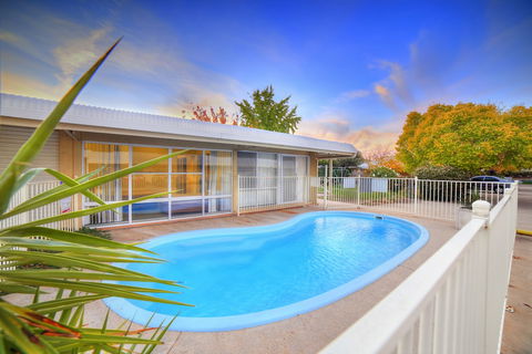 Boulevarde Motor Inn - C Tourism 0