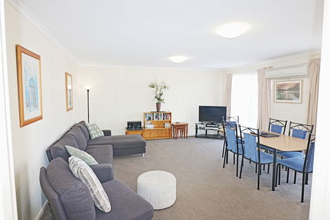 Capri Apartments - C Tourism 2