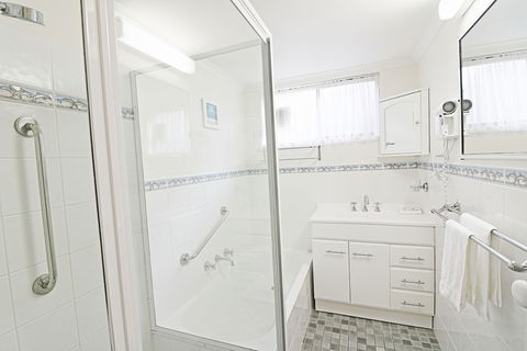 Capri Apartments - C Tourism 4