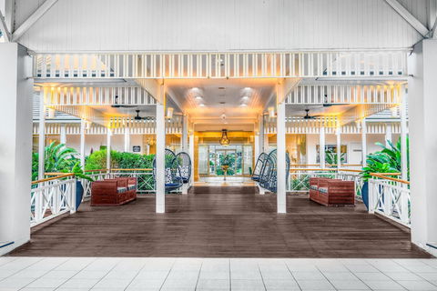 Hotel Grand Chancellor Palm Cove - C Tourism 2