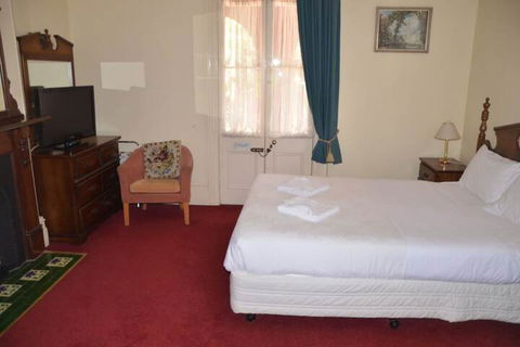 Leura House - C Tourism 6