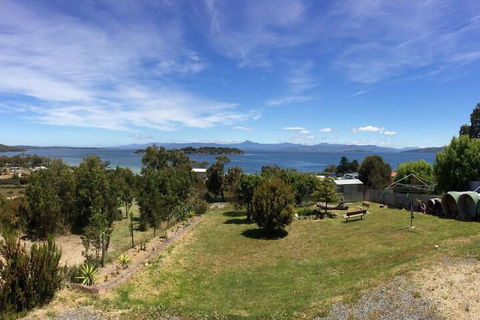 Discover Bruny Island Holiday Accommodation - C Tourism 1