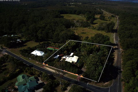 Noosa Edge Nudist Retreat Noosa Edge Paradise - C Tourism 1