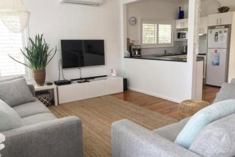 The Seaside Beachhouse Mollymook - C Tourism 5