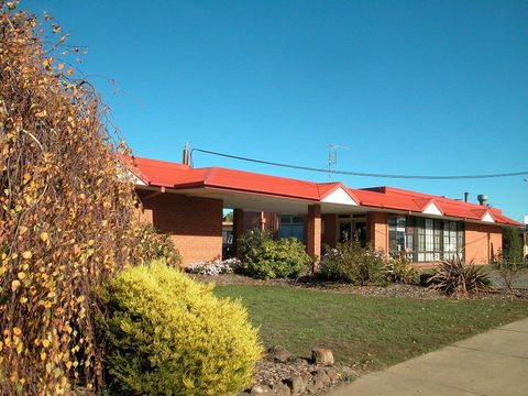 Ambassador Motor Inn Ballarat - C Tourism 1