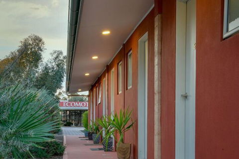 Crossroads Ecomotel - C Tourism 3