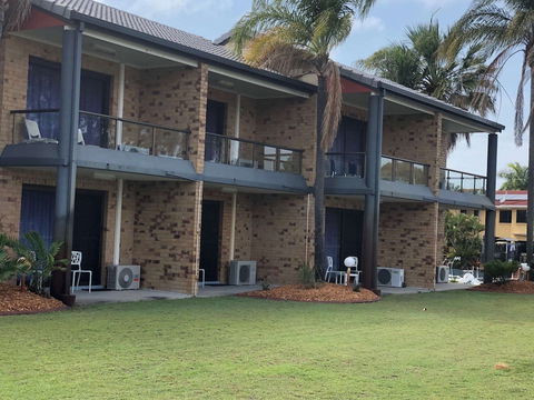 Bribie Waterways Motel - C Tourism 2