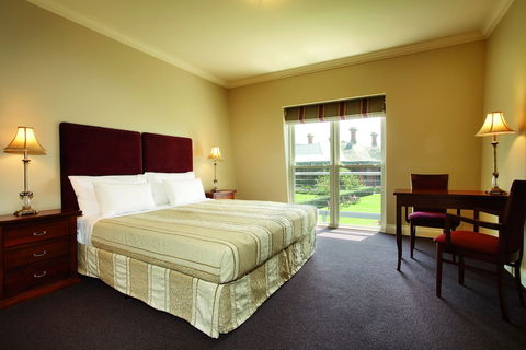 Cleveland Winery - C Tourism 5