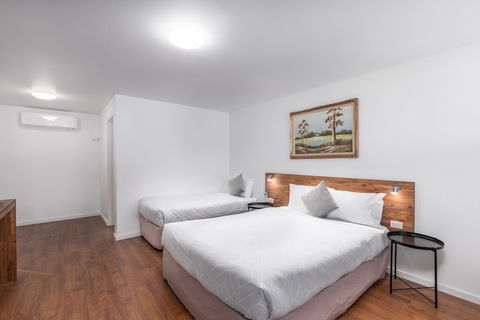 Lilydale Motor Inn - C Tourism 6