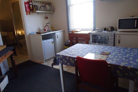 Accommodation In An Historic Warehouse - C Tourism 2