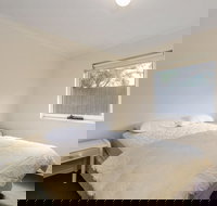 Two Bays Apartments - C Tourism