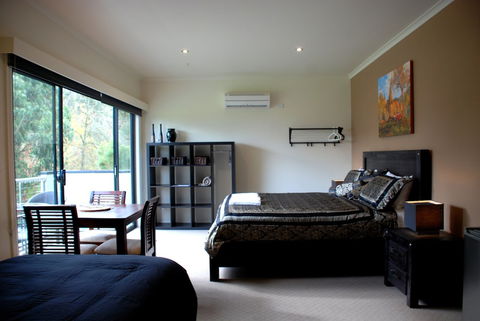 Deville At Healesville - C Tourism 0