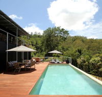 Phoenix Eumundi Bed  Breakfast - C Tourism