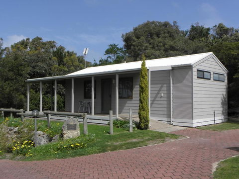 Lakeside Tourist Park - C Tourism 5