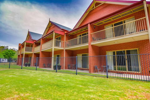 Murray Waters Motor Inn & Apartments - C Tourism 3