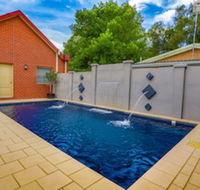 Murray Waters Motor Inn  Apartments - C Tourism