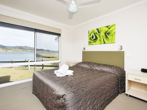 NRMA Lake Somerset Holiday Park - C Tourism 3