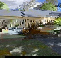 G.g's By The River - C Tourism
