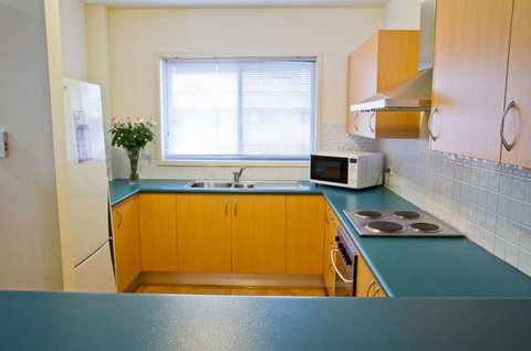 Cosmopolitan Apartments - C Tourism 2