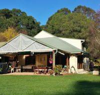Canterbury Cottage Northcliffe - C Tourism