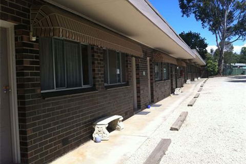 Tartan Motel - C Tourism 1