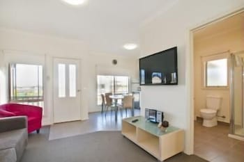 Werribee Short Stay Villas & Accommodation - C Tourism 4