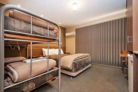 Bright Motor Inn - C Tourism 6