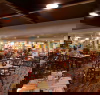 Bribie Island Hotel - C Tourism