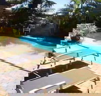 Beach Motel Woolgoolga - C Tourism