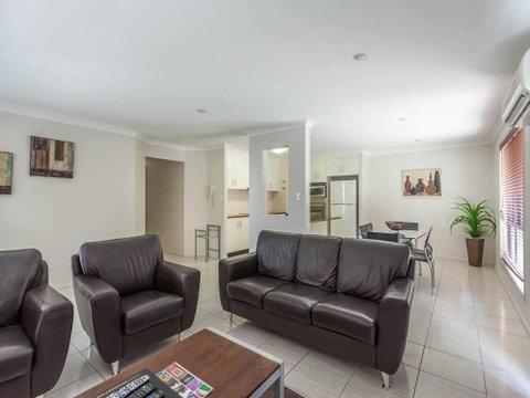 Annand Mews Serviced Apartments - C Tourism 4