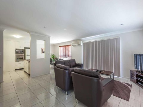 Annand Mews Serviced Apartments - C Tourism 5