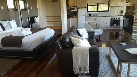 Blue Summit Cottages - C Tourism 5