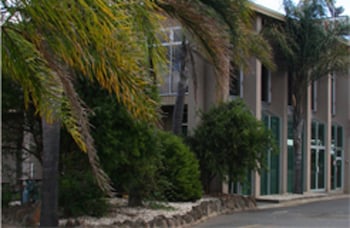 Rivers Inn Sale - C Tourism 0