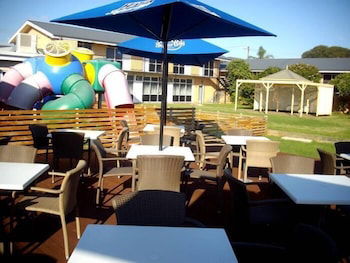 Christies Beach Hotel - C Tourism 3