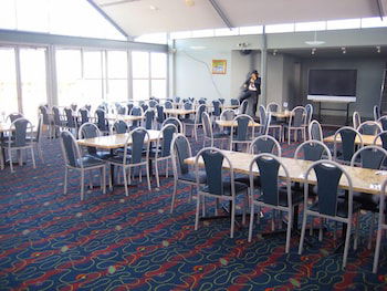 Christies Beach Hotel - C Tourism 5