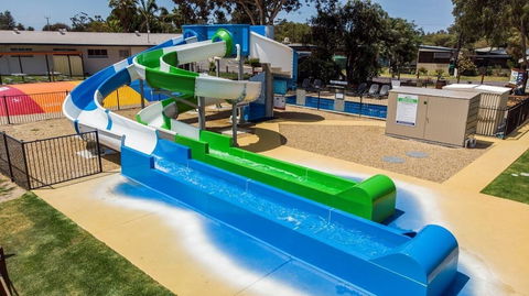 Victor Harbor Holiday & Cabin Park - C Tourism 1