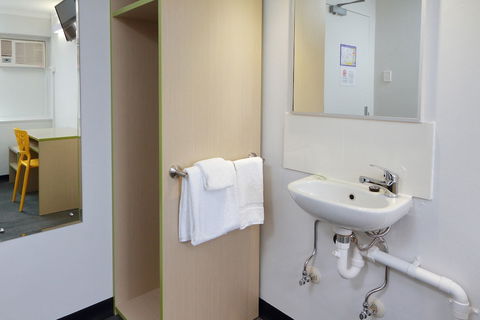 Palm Beach Hotel - C Tourism 3