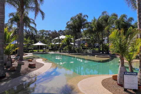 Dollarbird Treetops Townhouse - C Tourism 1