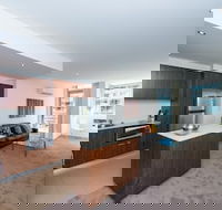 Accommodate Canberra - Metropolitan - C Tourism